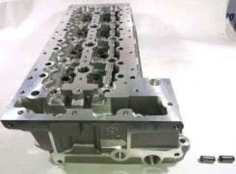 Головка блоку F Ducato 3,0 бензин 06>14, Iveco E3/4/5 (F1CE0441A, F1CFA401A)