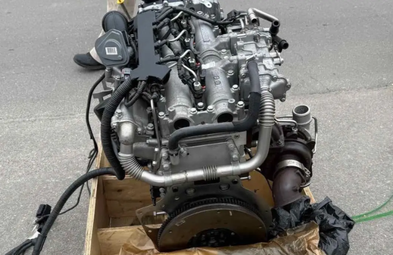 Двигатель IVECO 3,0JTD E5 F1CE3481K 125kW комплектный