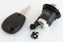 Личинка замка D Logan I 08> седан Sandero I багажник