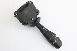 Переключатель подрулевой R Trafic III правый Captur Clio IV